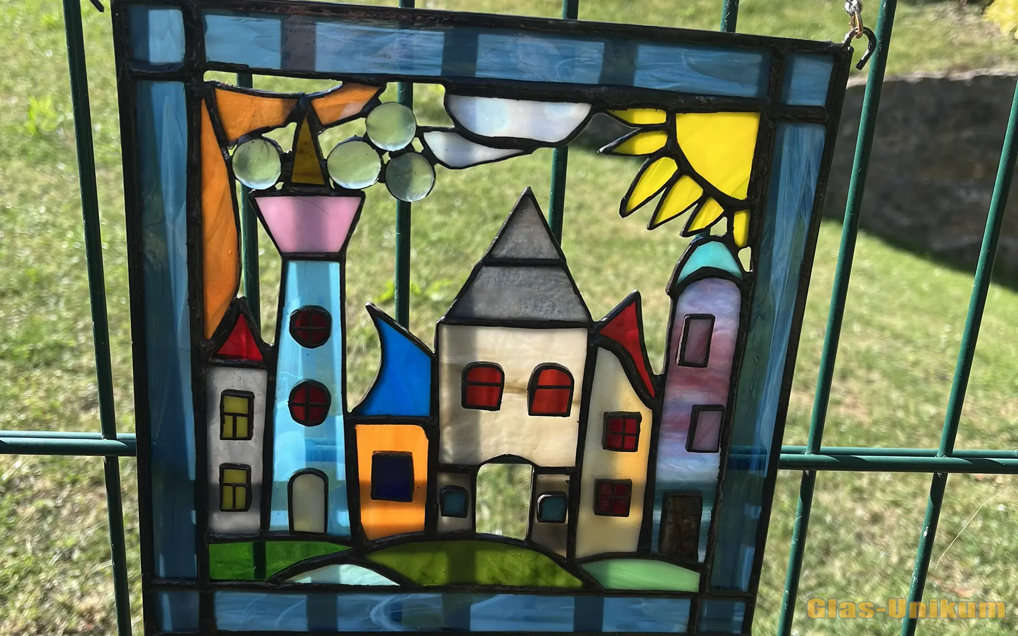 1 024 Kleines Fensterbild Stadthaeuser